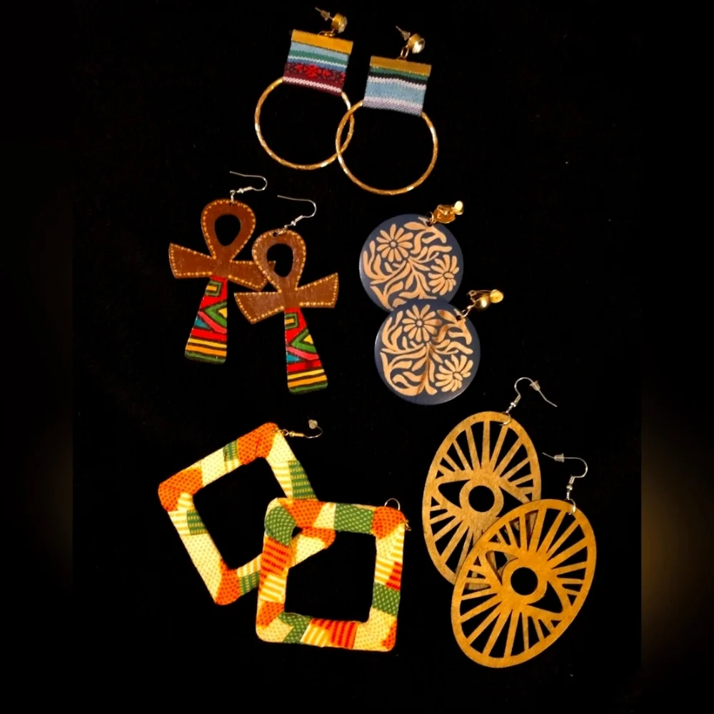 Earring Bundle #2 - Picture 1 of 6